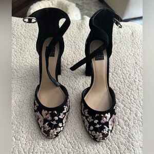 White House Black Market Black and Pink Floral Heels